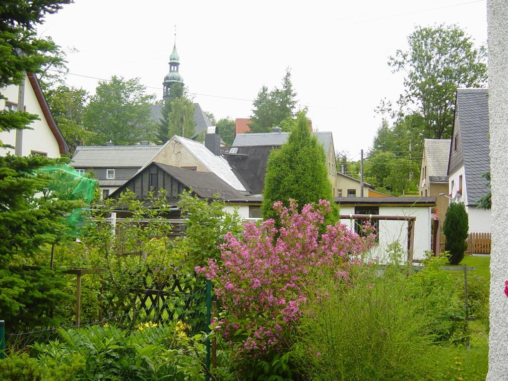 Ferienwohnung Bimmelbahn-Blick Neudorf  Quarto foto